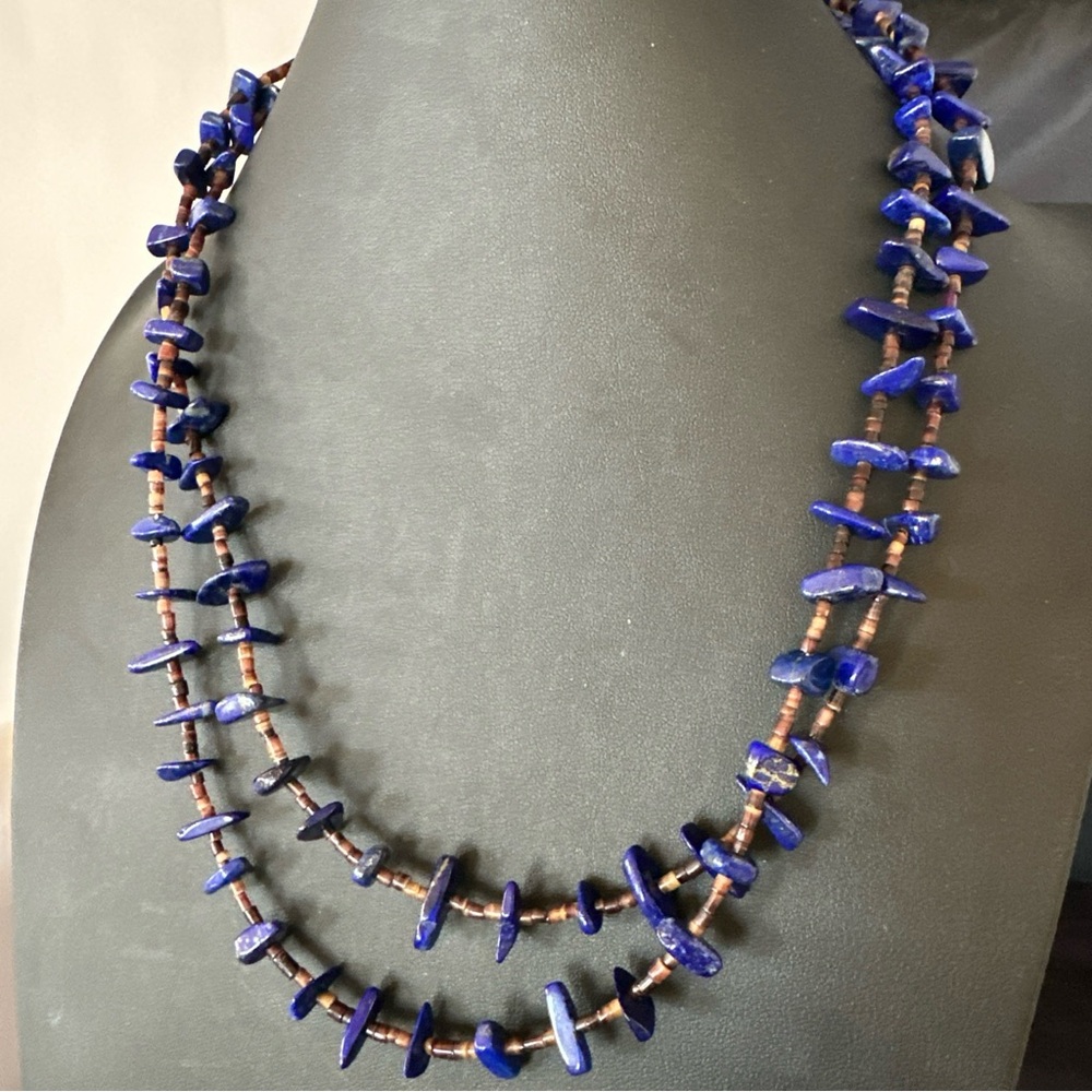 Elegant Blue Lapis and Shell Beaded Necklace 21” 2 Strand 19722